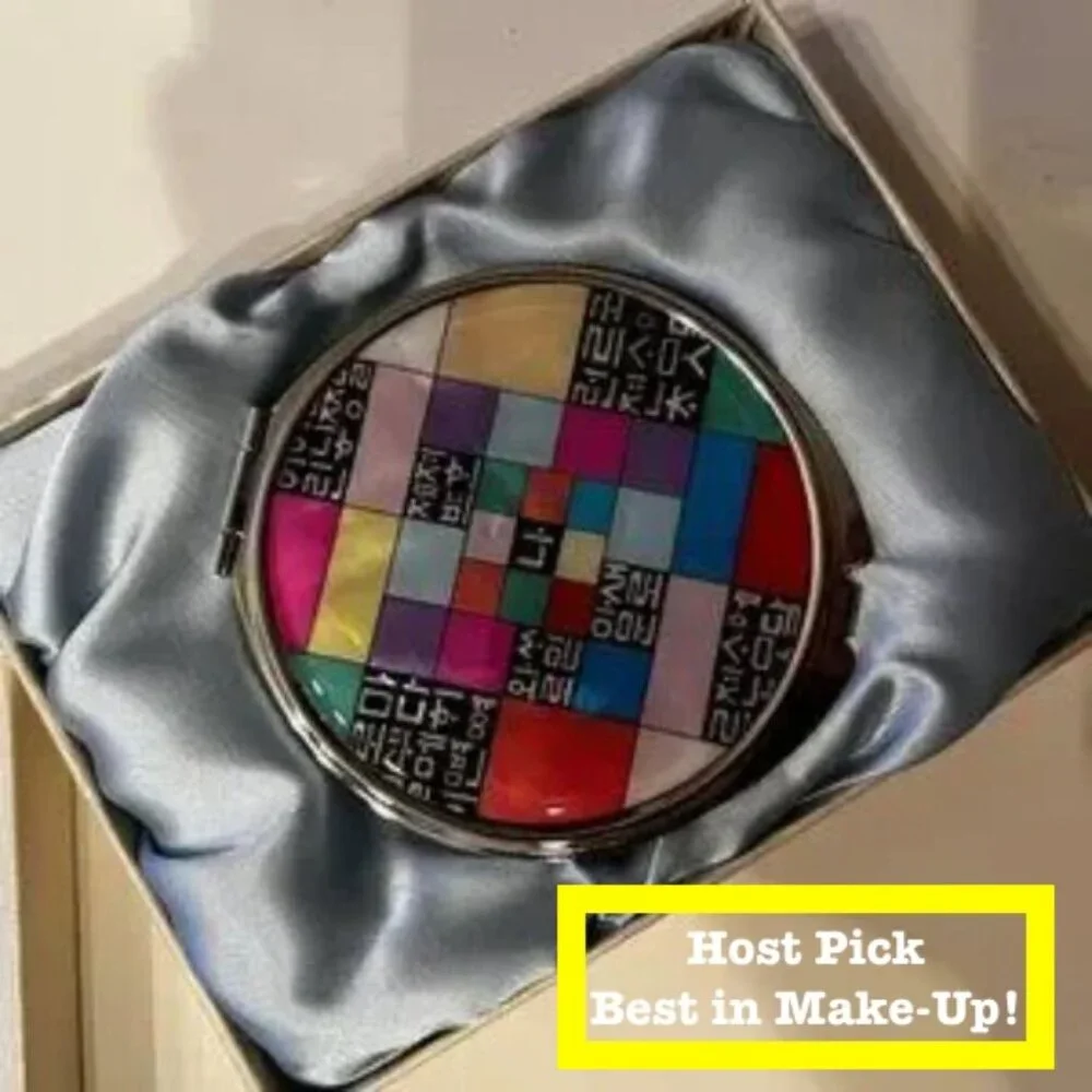 Compact Mirror - Bright Colors - New‎ in Box (Make-Up / Tools/hx)